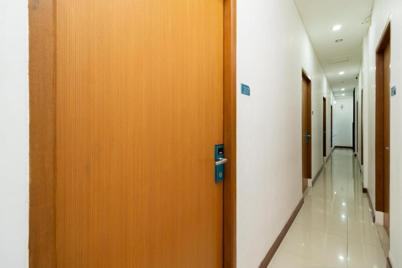 Sans Hotel Suryakencana Μπογκόρ Εξωτερικό φωτογραφία
